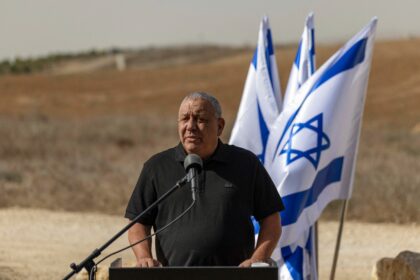Gadi Eisenkot, principal rival de Benjamin Netanyahu en las elecciones