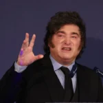 El gobierno de Javier Milei añadió en su registro antiterrorista al Cártel de Sinaloa y a la Nueva Familia Michoacana, esto junto con las FARC-EP y el ELN de Colombia.