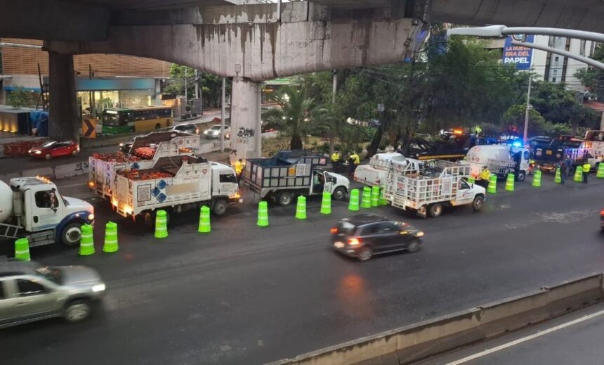 Estos autos entran al programa Hoy No Circula de este jueves en CDMX y Edomex