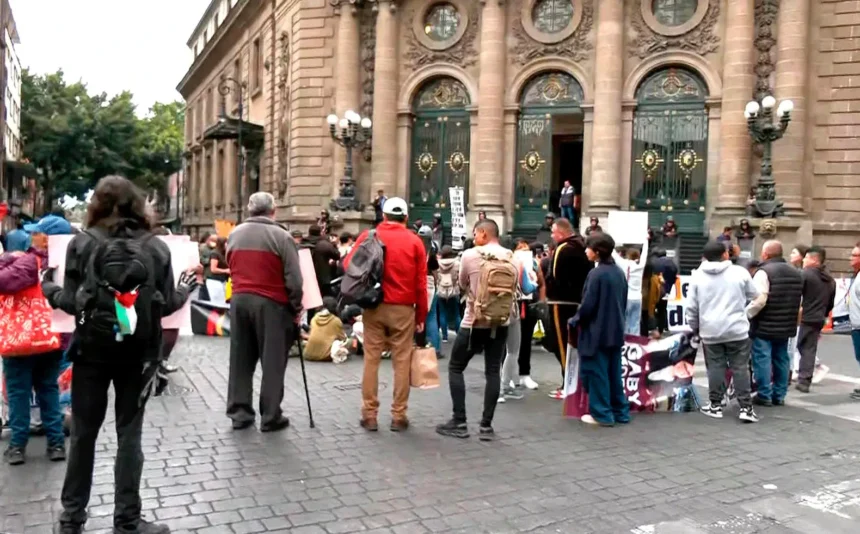 En la Ciudad de México no existen multas por manifestarse.