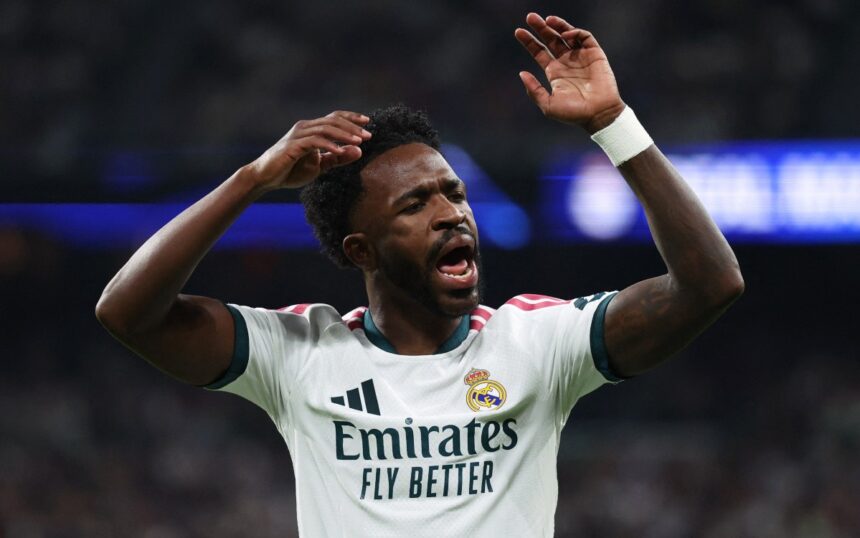 En España denuncia insultos contra Vinícius Jr.